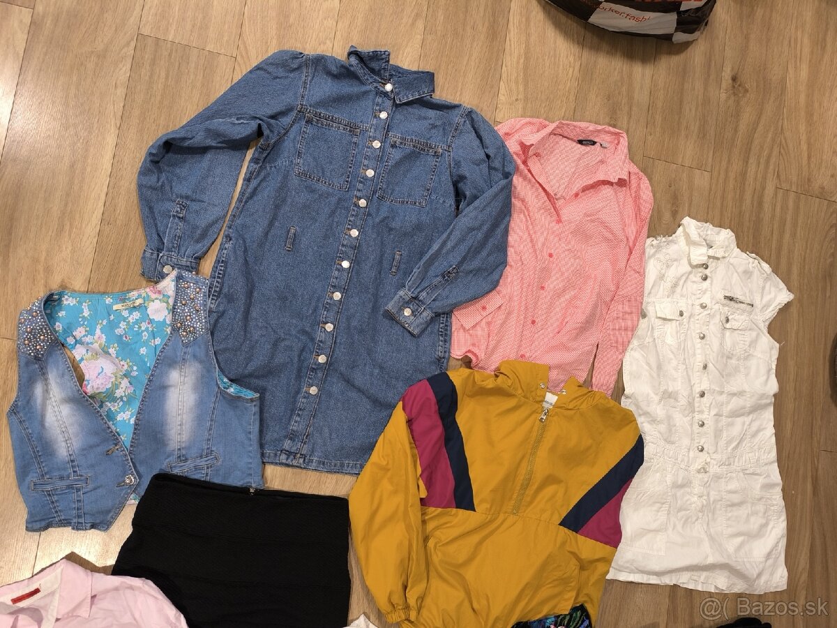 Balík oblečenia L - 2