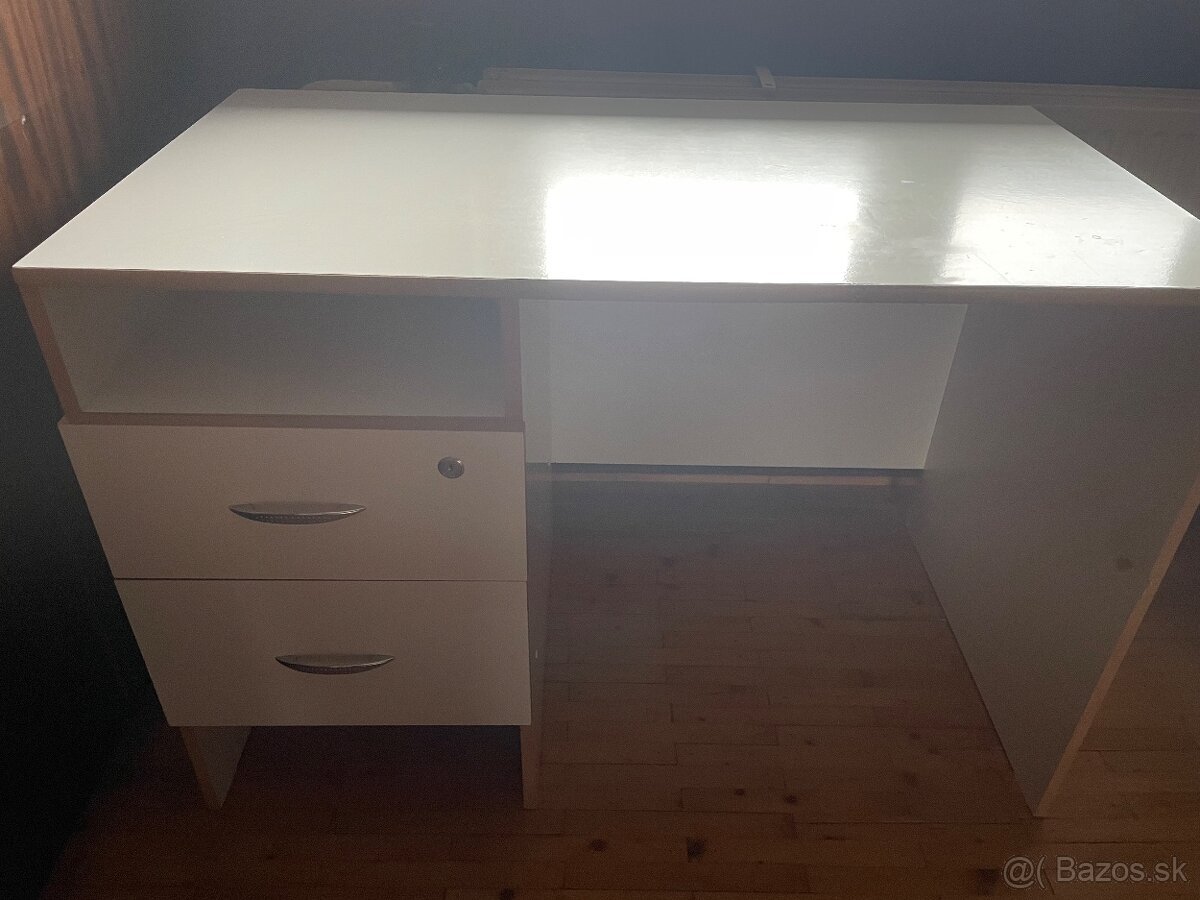 Písací stol - 2
