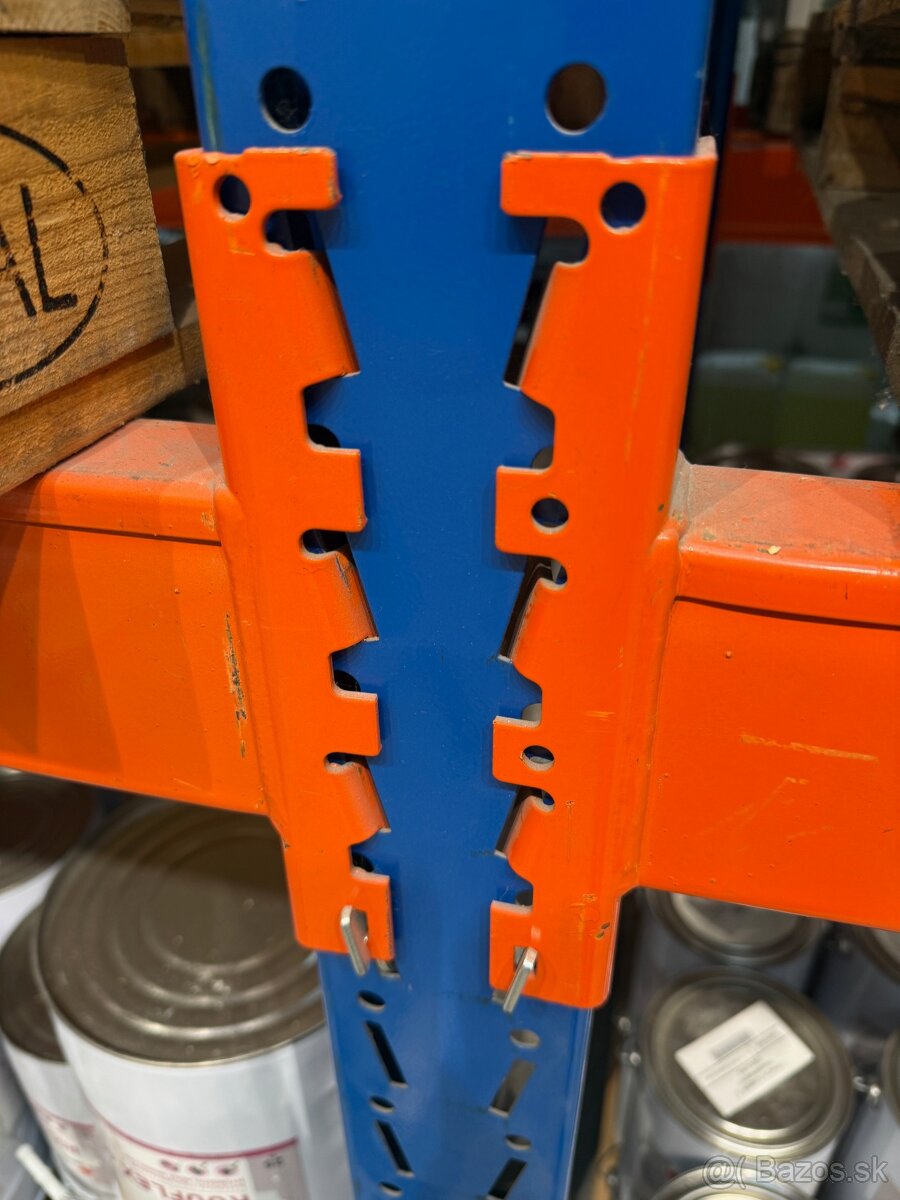 Nosník k paletovému regálu - 2