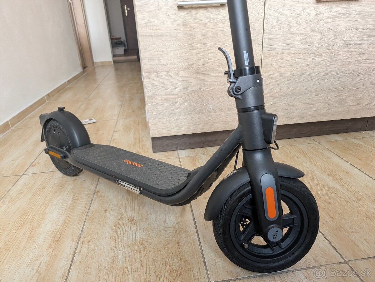 Segway Ninebot Kickscooter F2 - 2