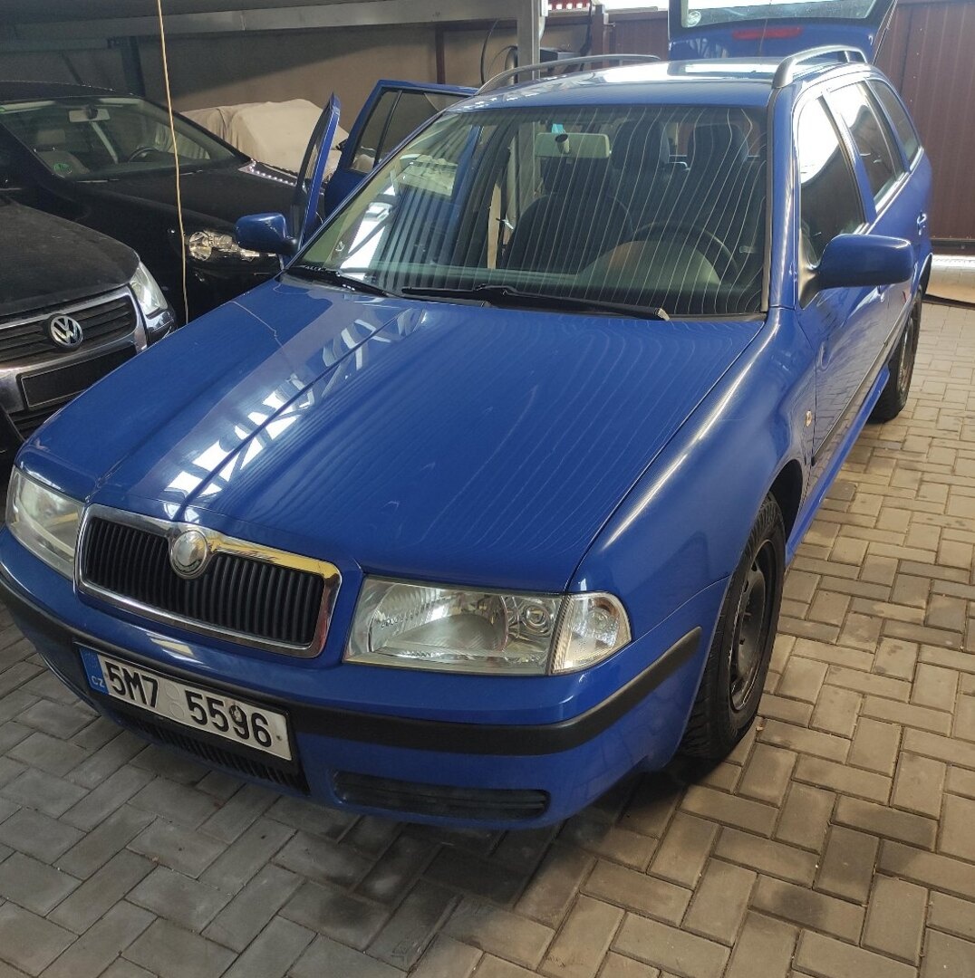 Škoda Octavia combi LPG Tour Modrá - 2