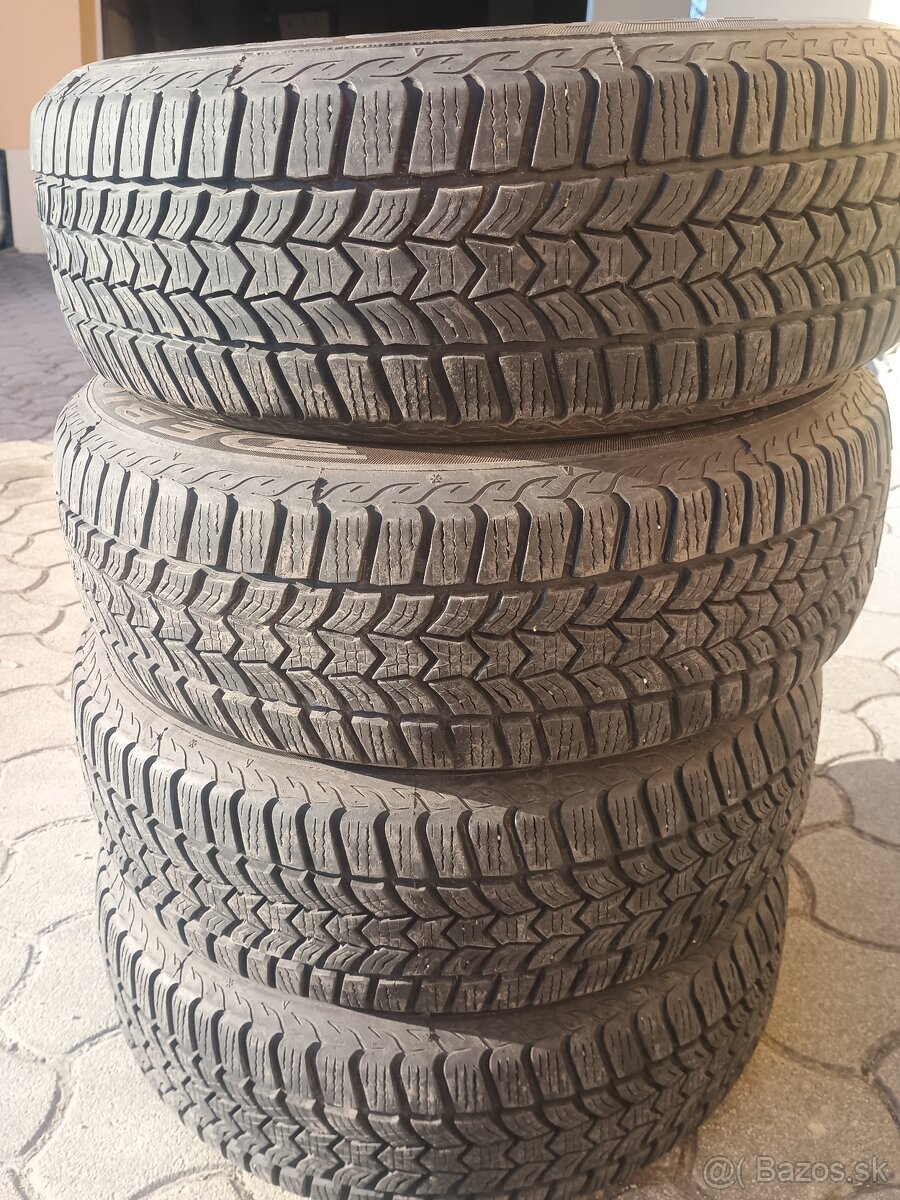 Predám pneumatiky - 2