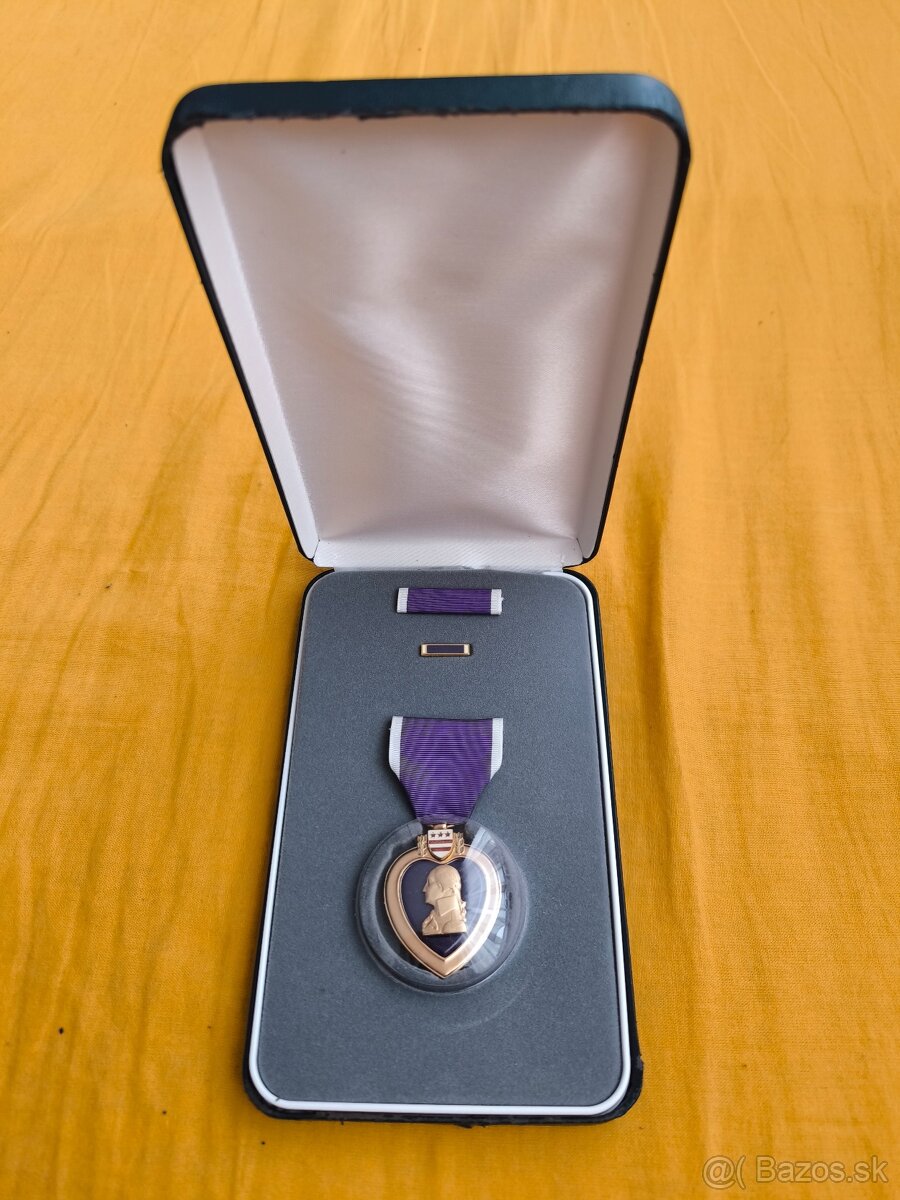 purpurové srdce vyznamenanie US. - 2