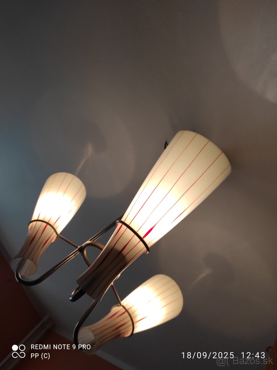 ZBERATELSKY LUSTER CSSR - 2