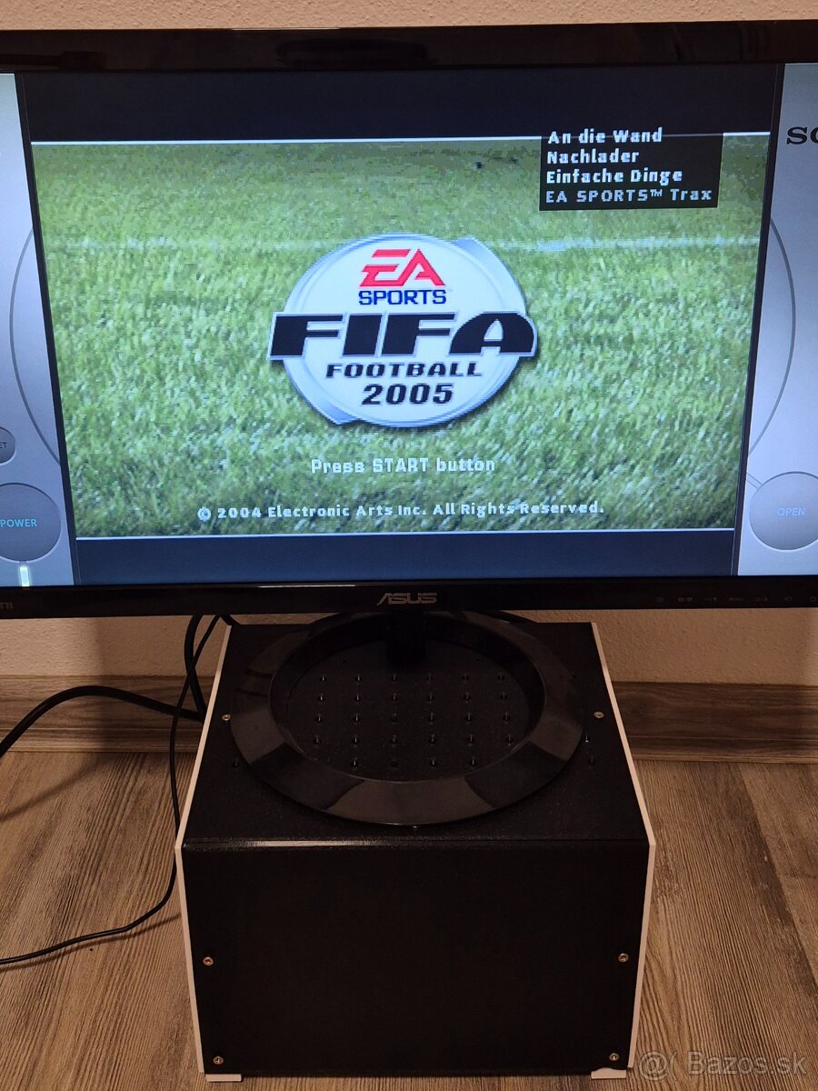 Herná konzola + multimediálne centrum - 2