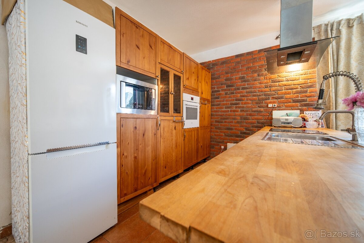 Dom pri Trenčíne - 2