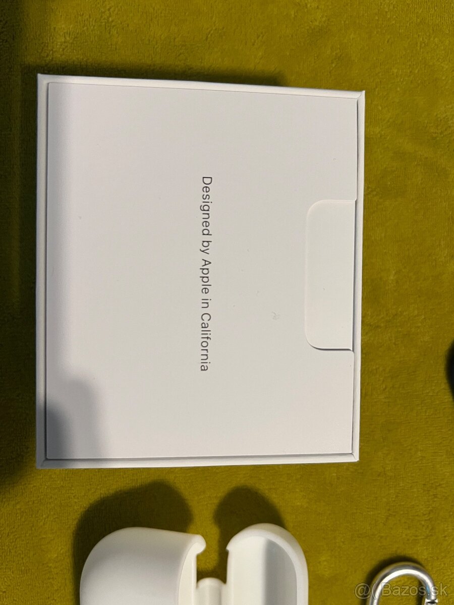 Predám Apple AirPods Pro (3. generácia) - 2