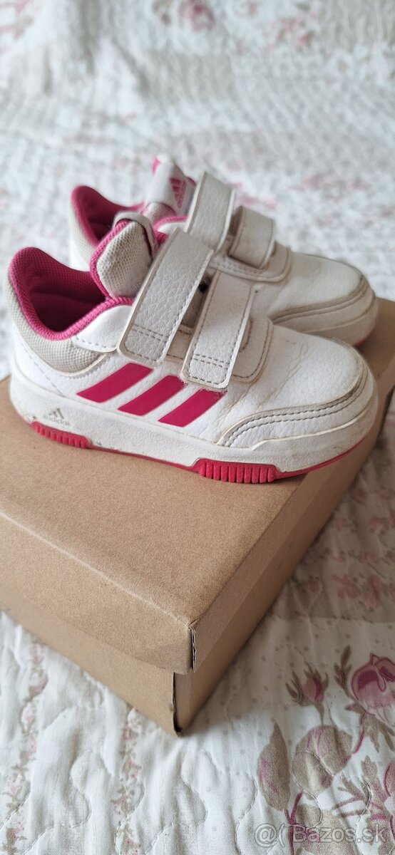 Predam tenisky adidas vel. 23 - 2