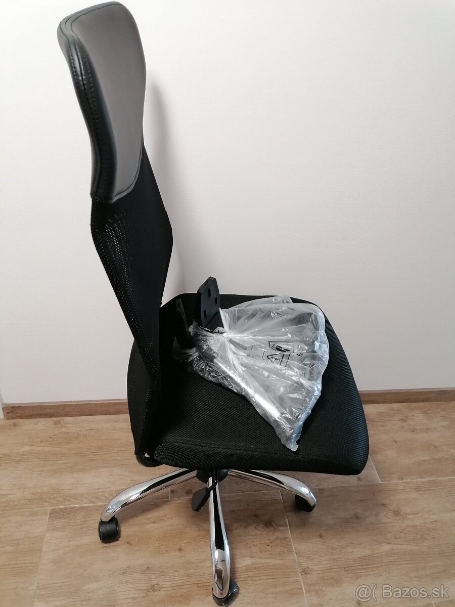 Kancelársku stolička - 2