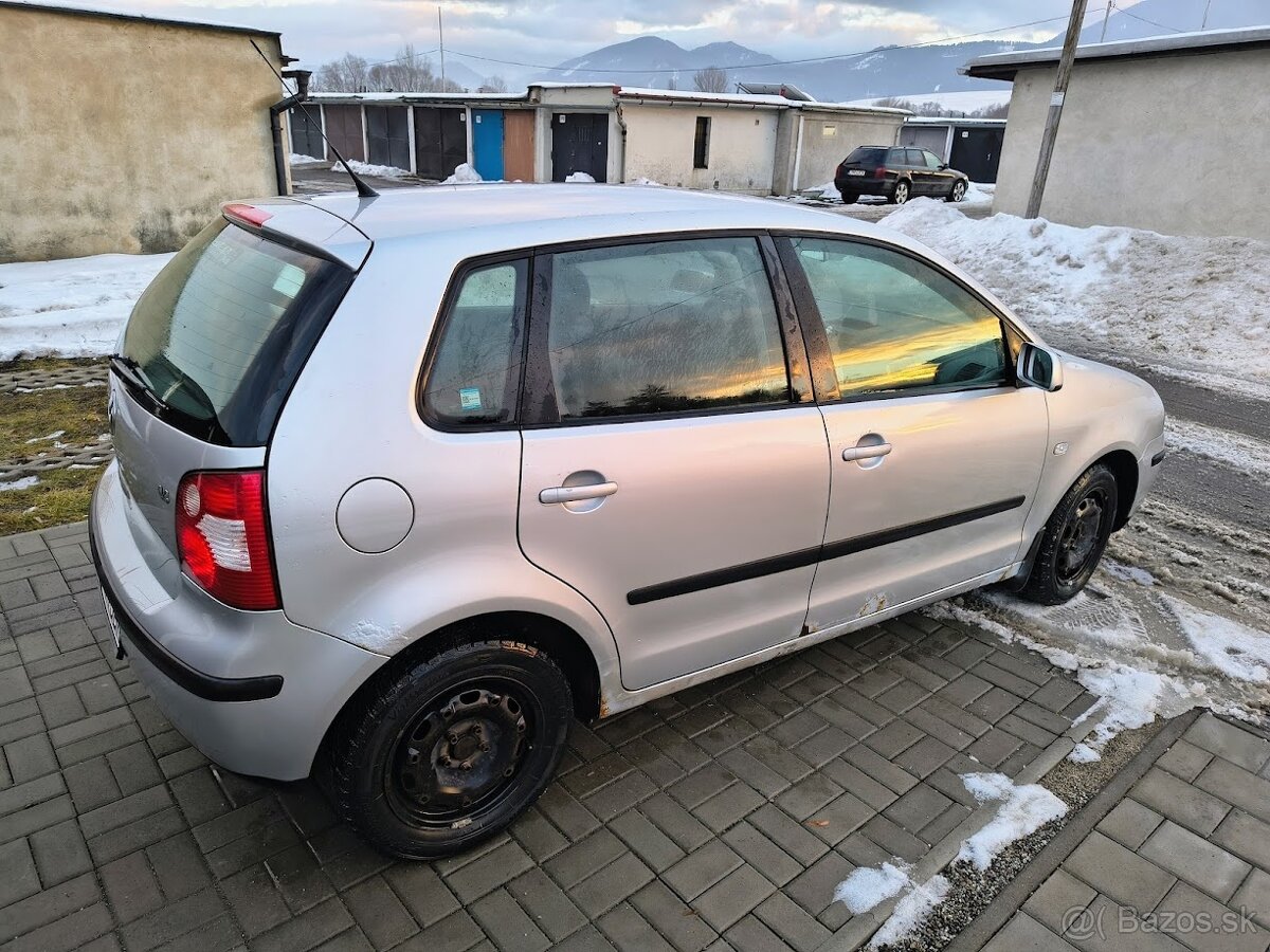 Volkswagen Polo 1.4 55kW - 2