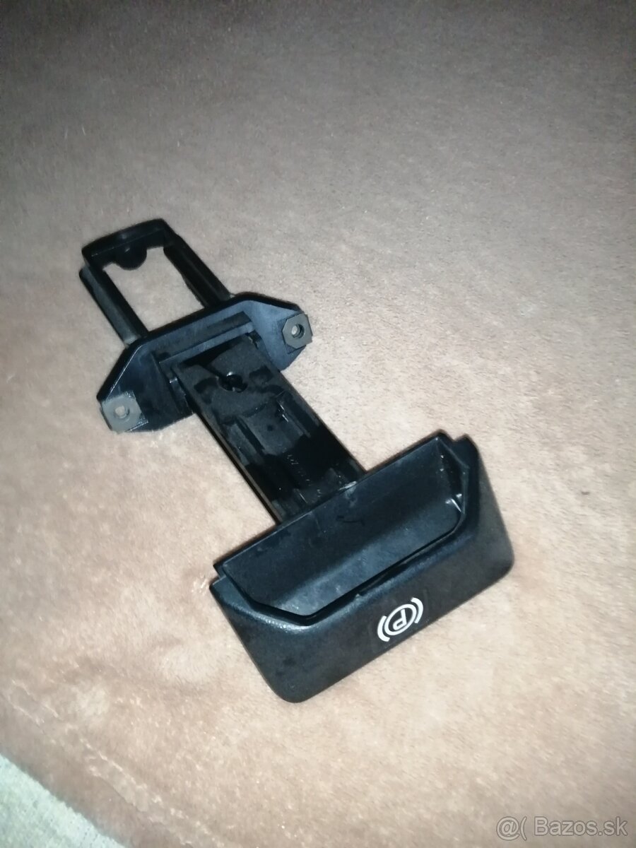 Tiahlo ručnej Mercedes w 210 - 2