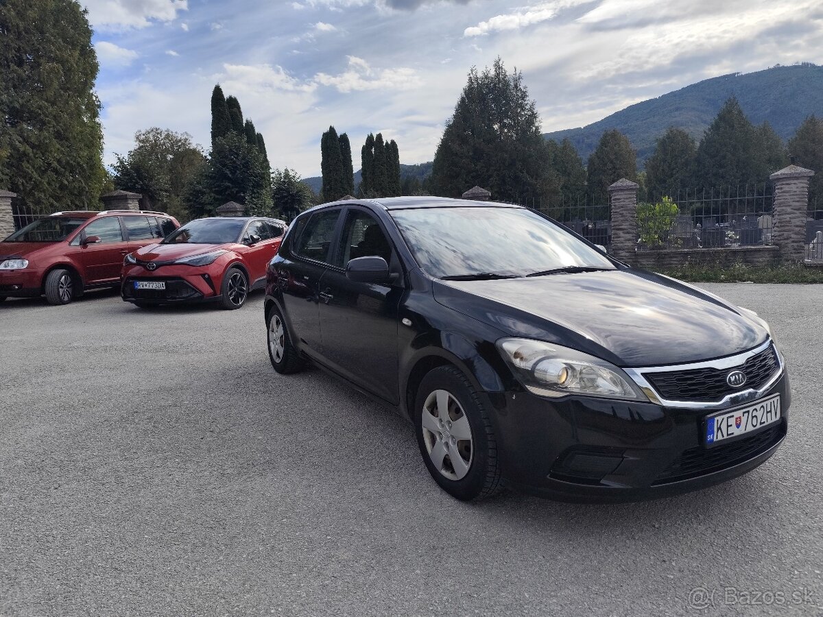Kia ceed 2011 - 2
