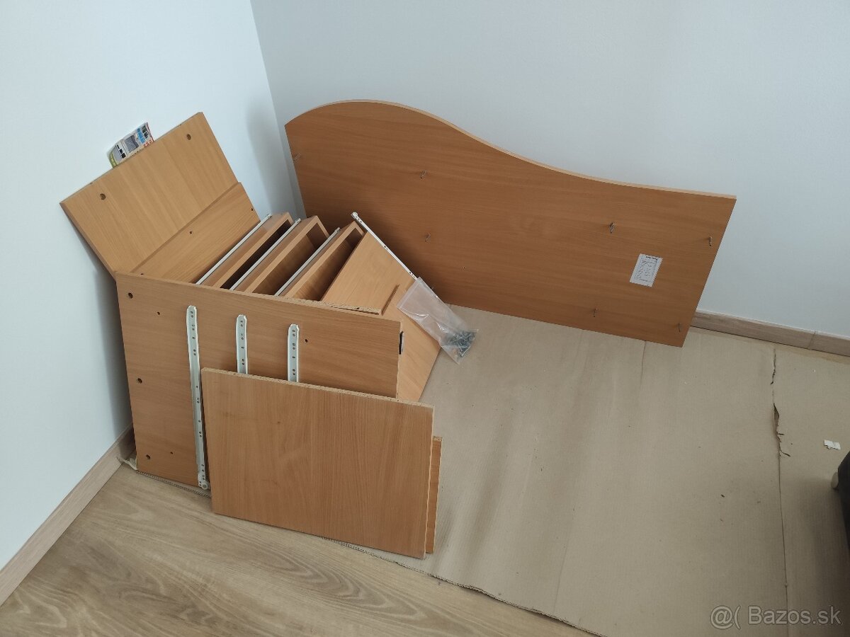 Počítačový stôl - 2