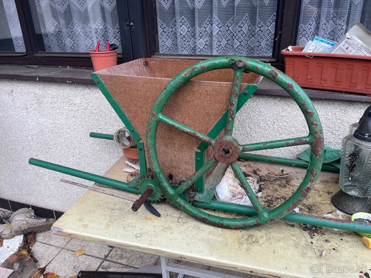 Pres a mlyncek na hrozno - 2