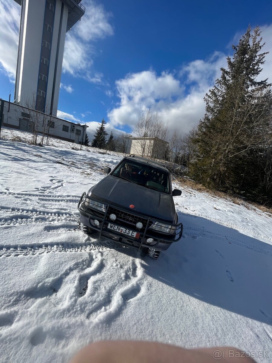 Opel frontera A šport 2.0 benzín - 2