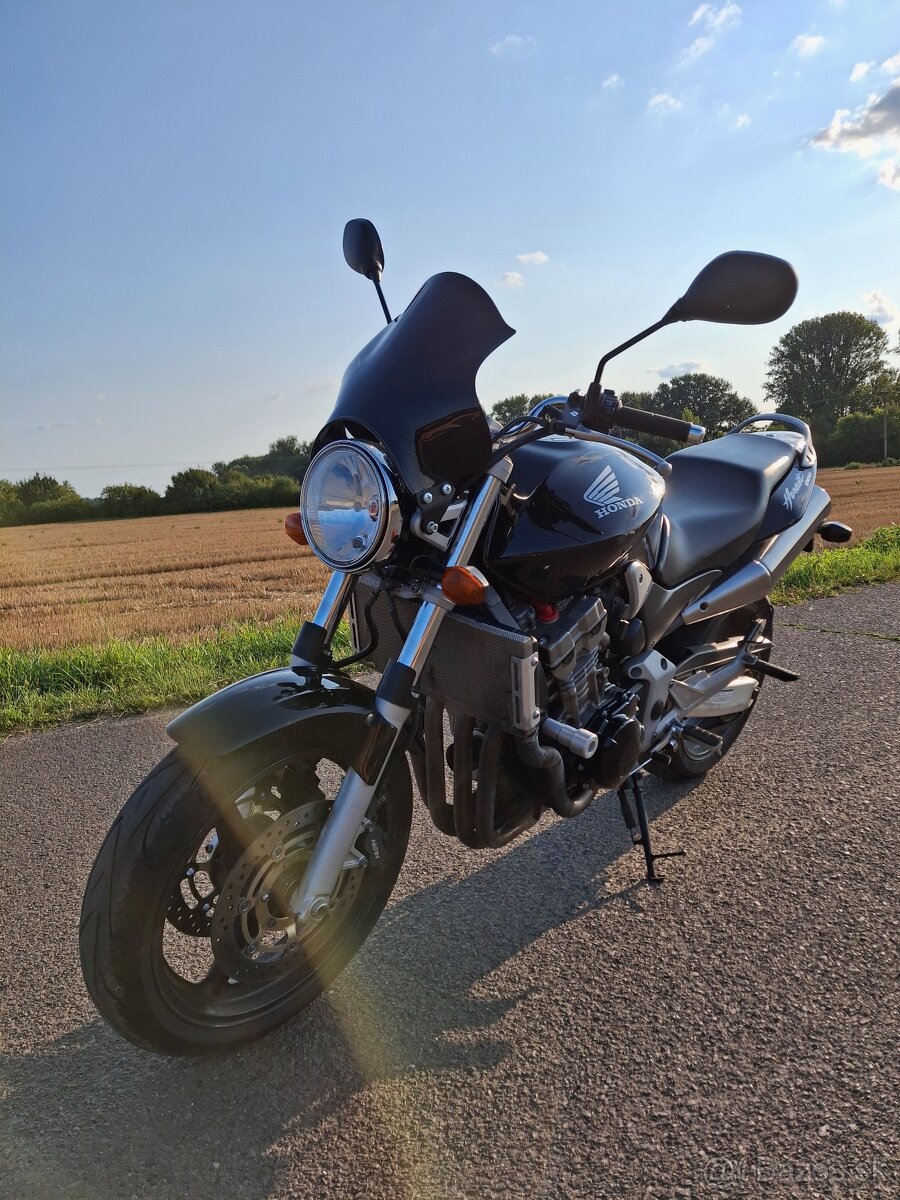 Honda hornet 900 - 2