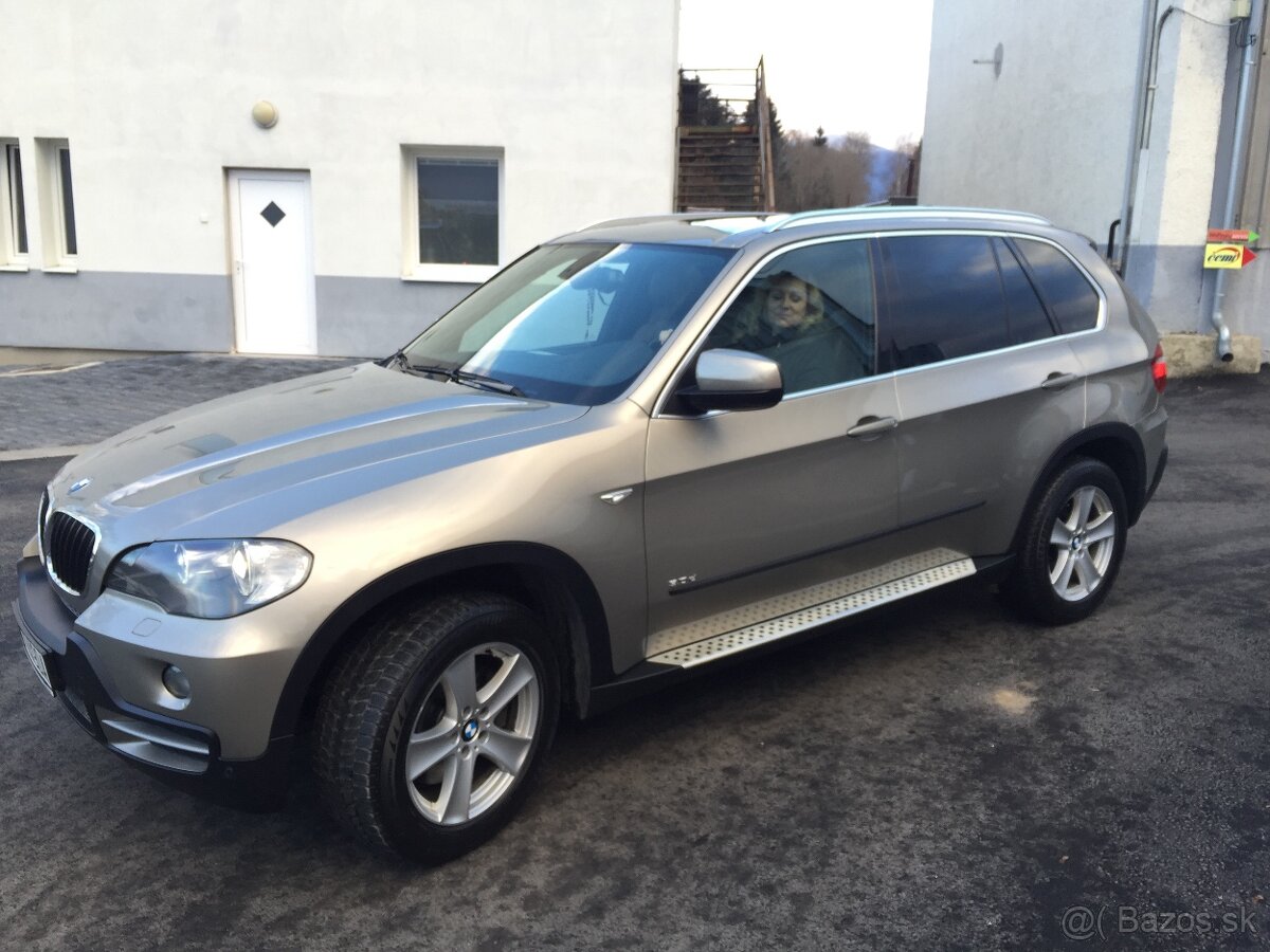 Predám BMW X 5 E 70 - 2