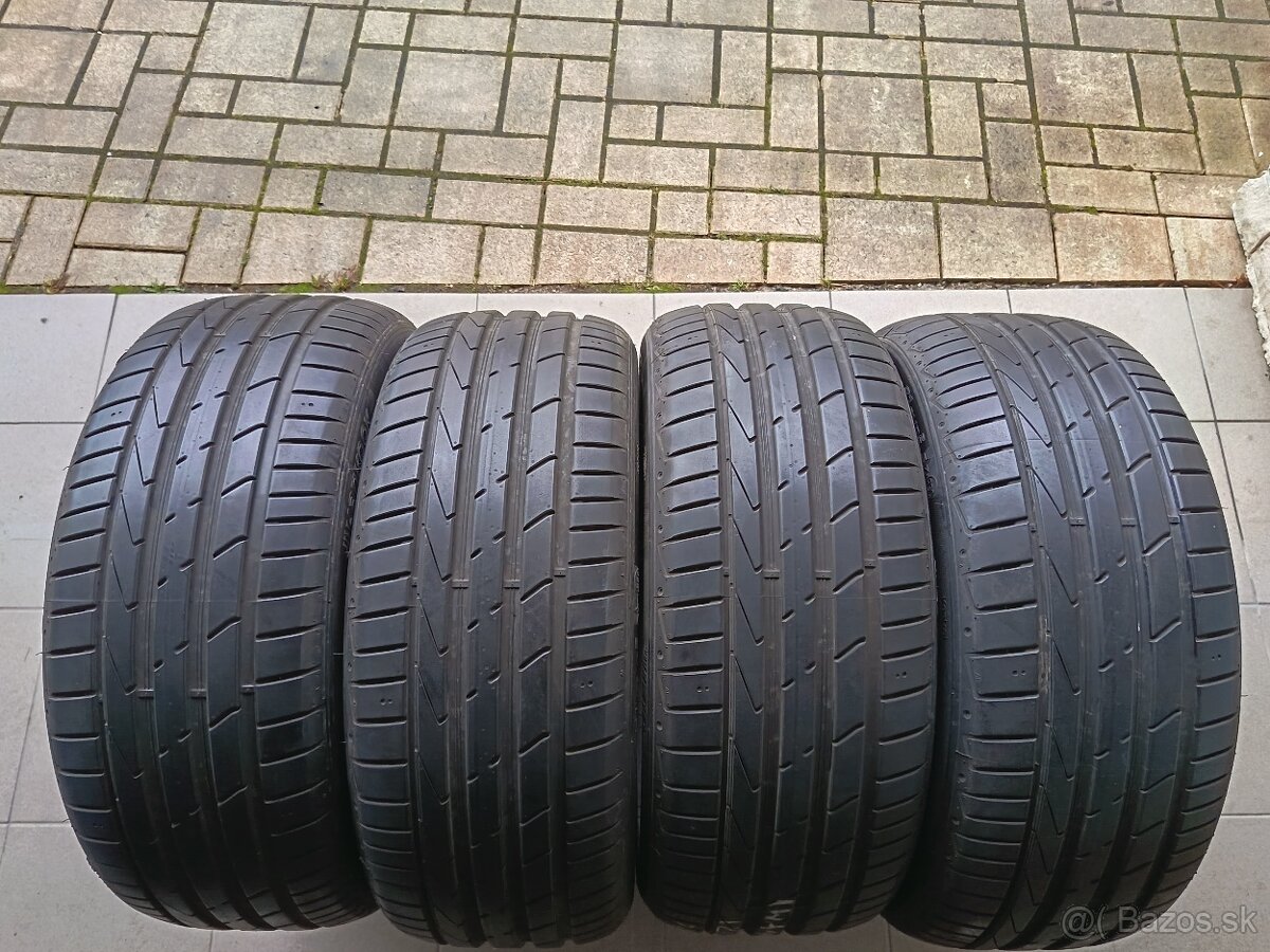 letne pneu Hankook 245/45 R19, runflat - 2