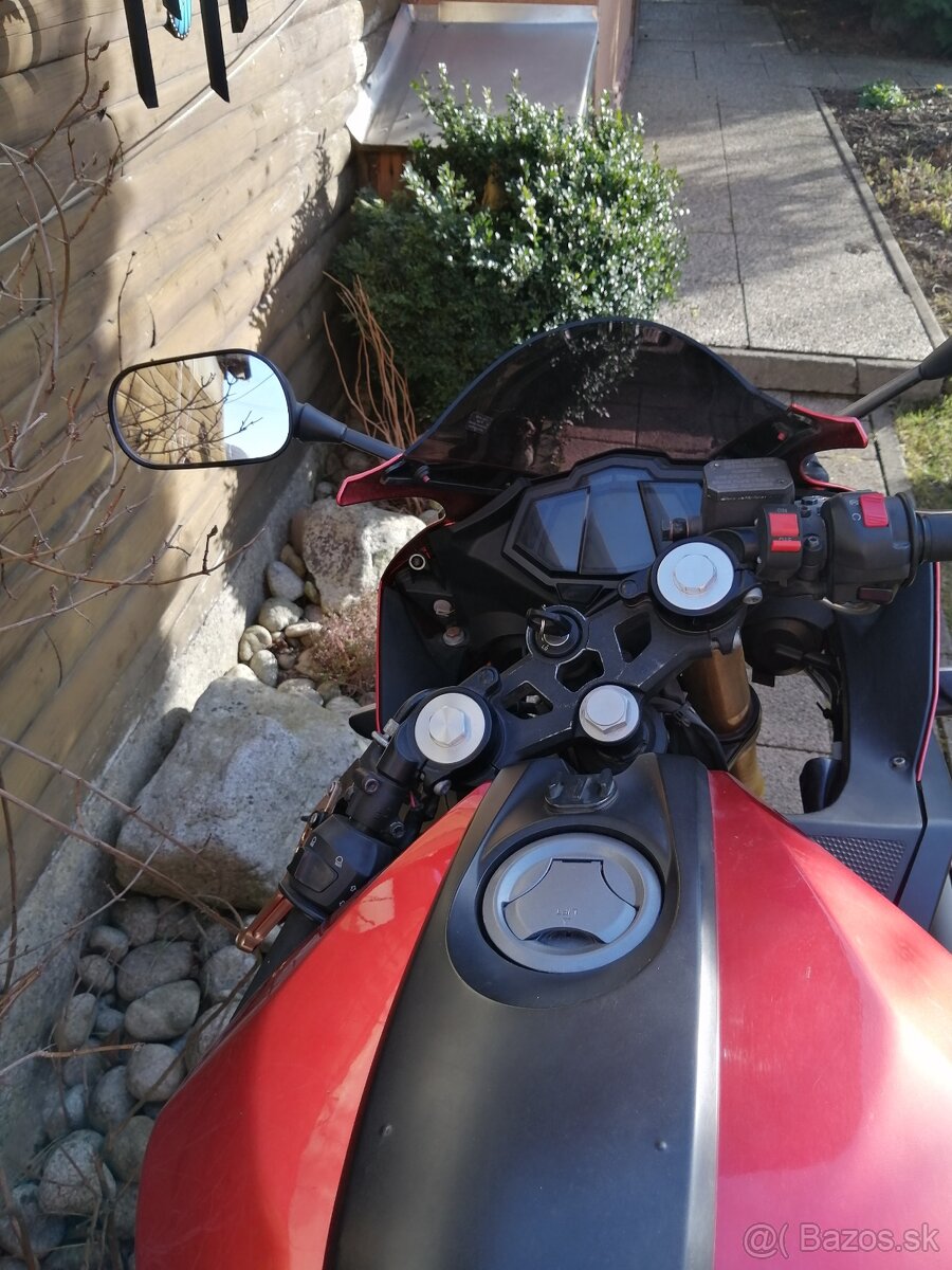 Yamaha yzf-r125 - 2