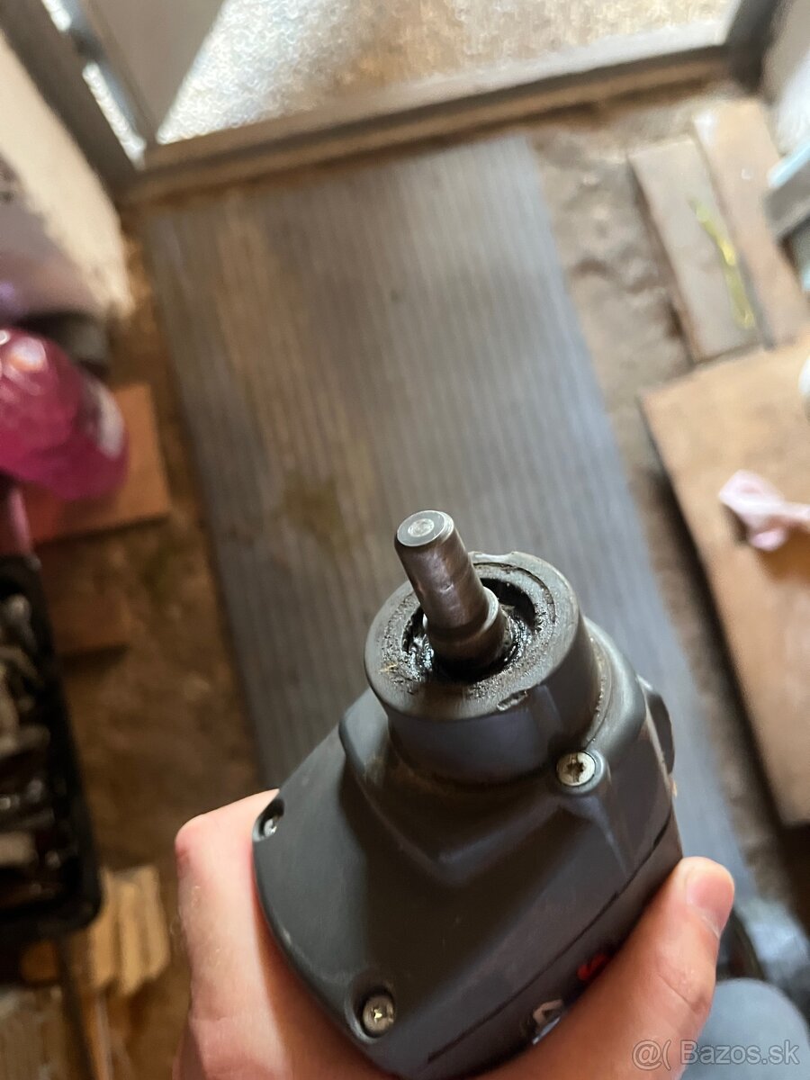 Elektrická vŕtačka SKIL 1539H2 400 W - 2