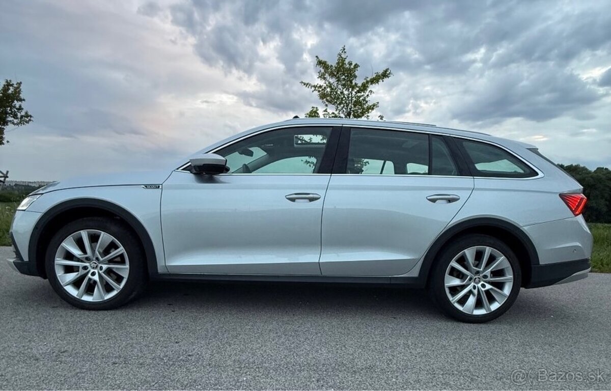 ✔️ Škoda octavia combi 2.0 TDI Scout - 2