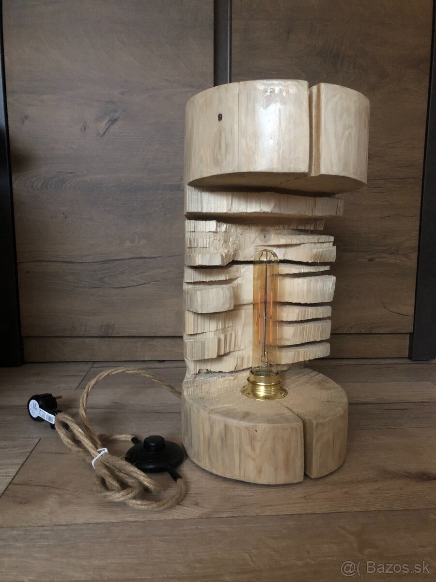 Stolová lampa z masívneho dreva – ručná výroba - 2