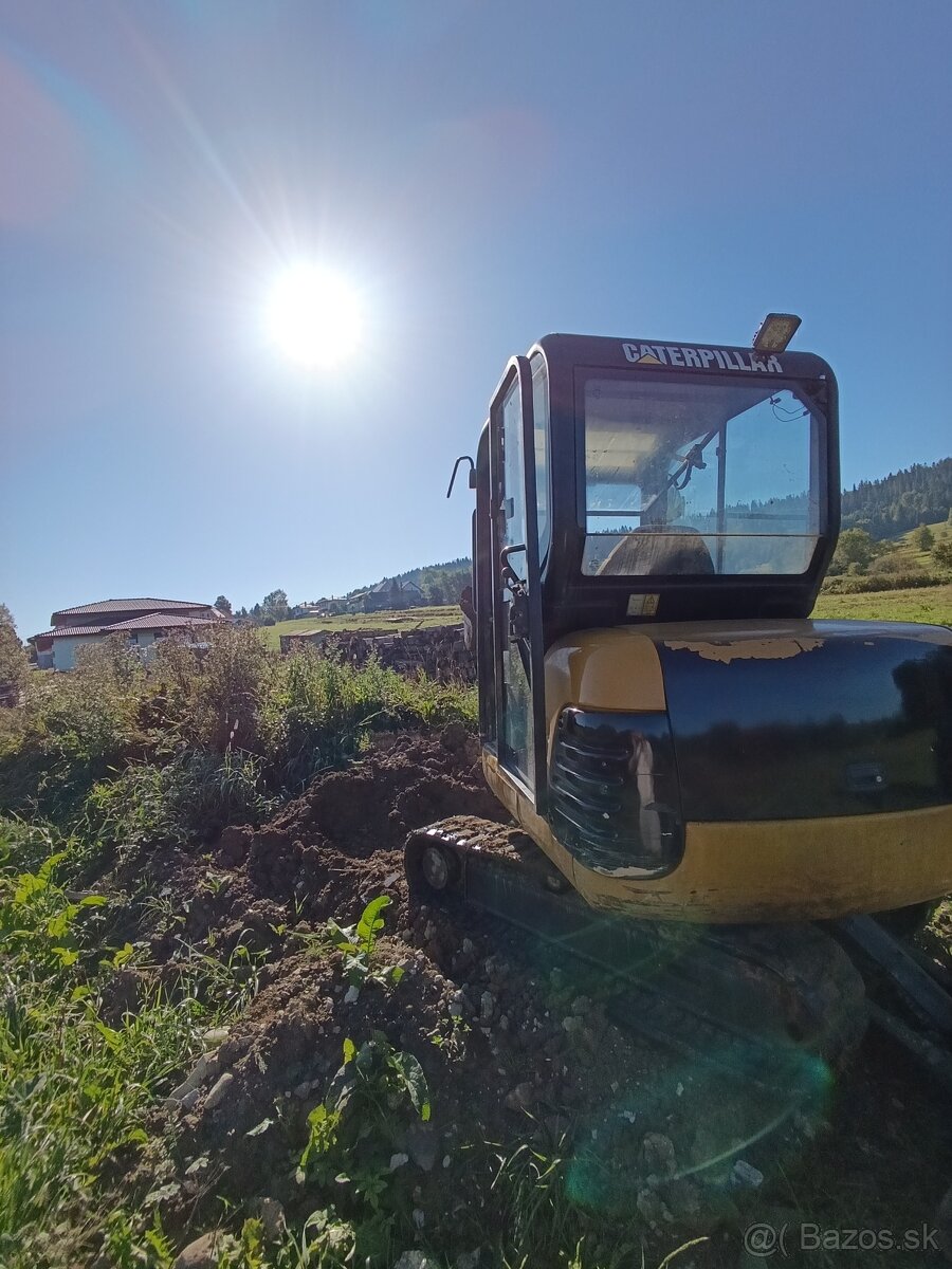 Minibager Cat 302.5 - 2