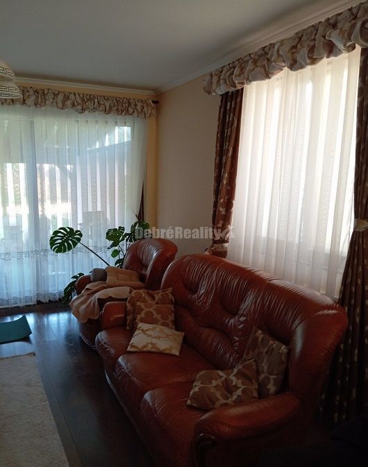 DOBRÉ REALITY - Predávame 5-izbový rodinný dom v Bajči - 2