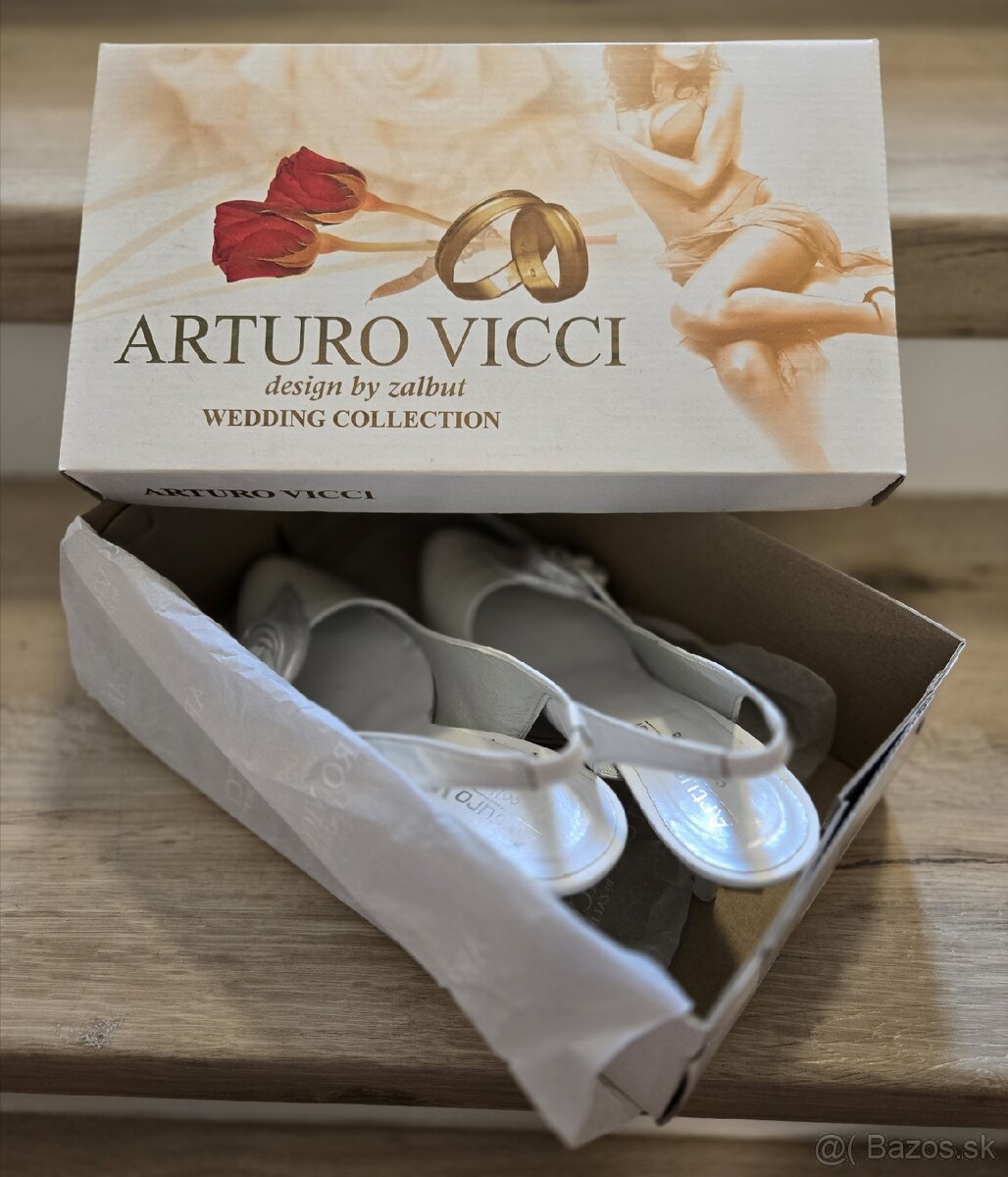 Dámske biele topánky 37 svadobné - 2