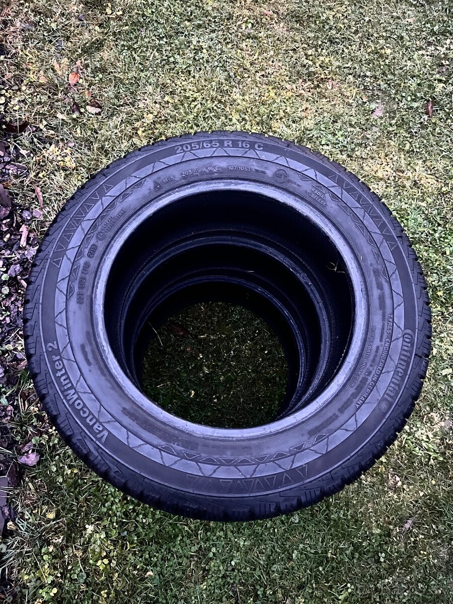 Zimné pneumatiky Conitmetal 205/65 16C - 2