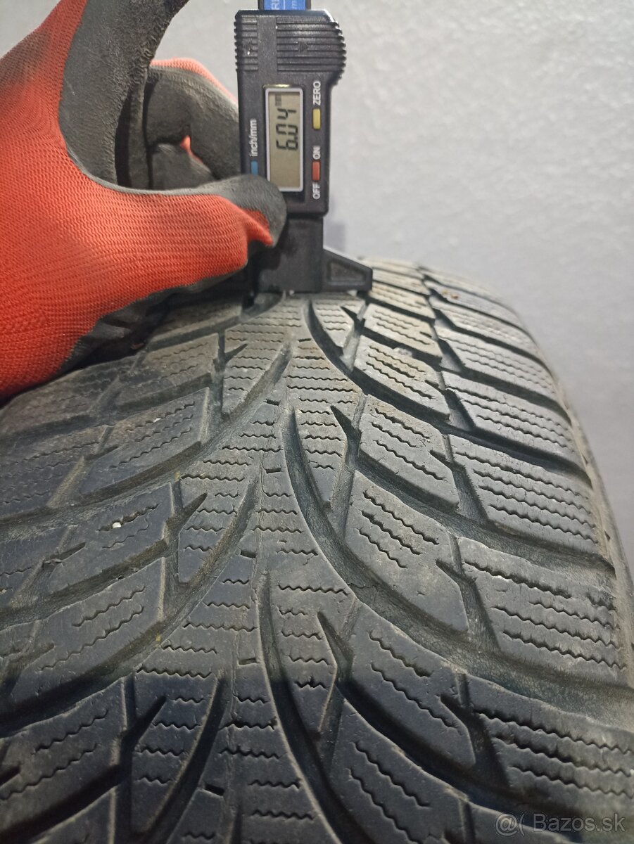 Nokian 195/65 R15 Zimné - 2