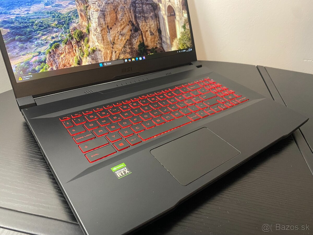 Herný NB MSI Katana GF76 (17.3", i7, 32GB, 1.5TB, RTX 3060) - 2