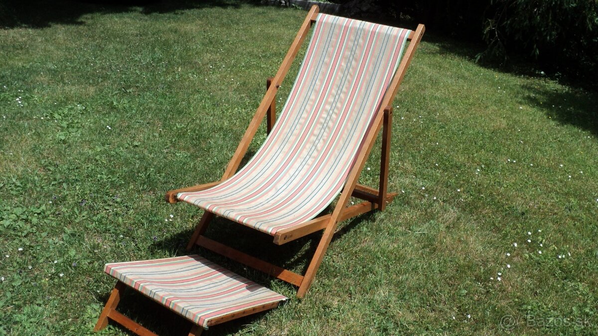 Lehátko , stolík, vešiak,lampy,zásobník,.. - 2