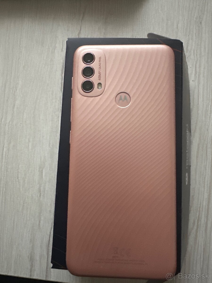 predám motorola e40 - 2