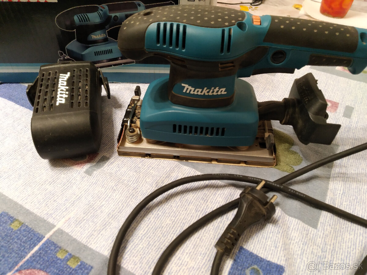 Predám vibračná brúska Makita - 2