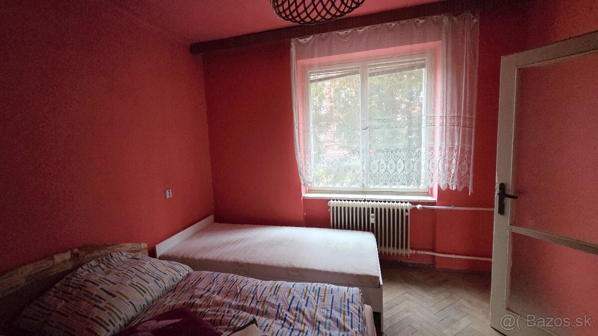 Predaj 2-izbový byt - centrum Medzilaborce - 2