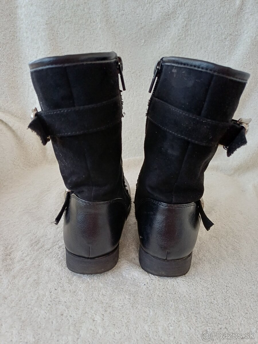 Čižmy veľ. 30 - 2