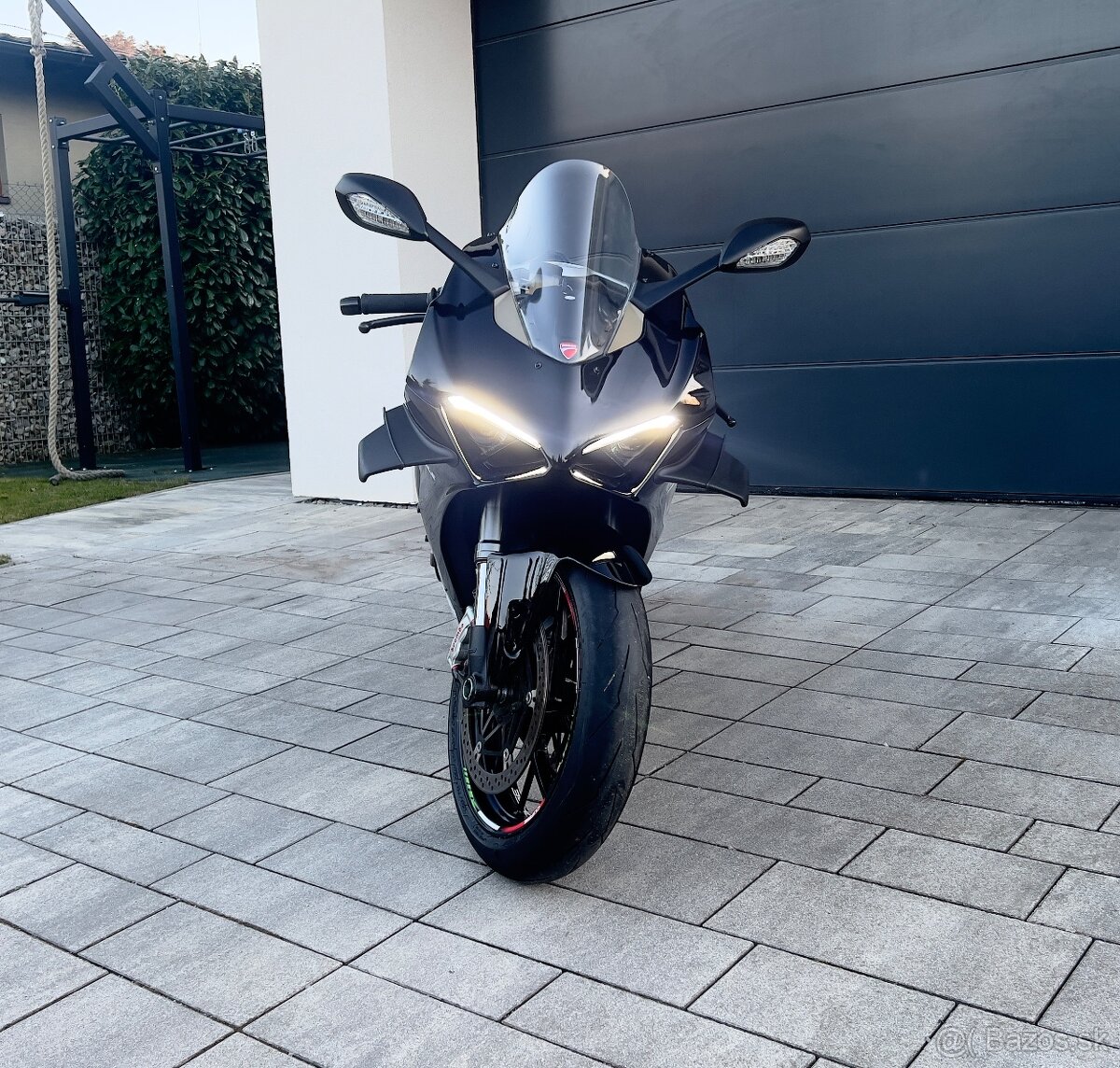 Ducati Panigale V4 top - 2