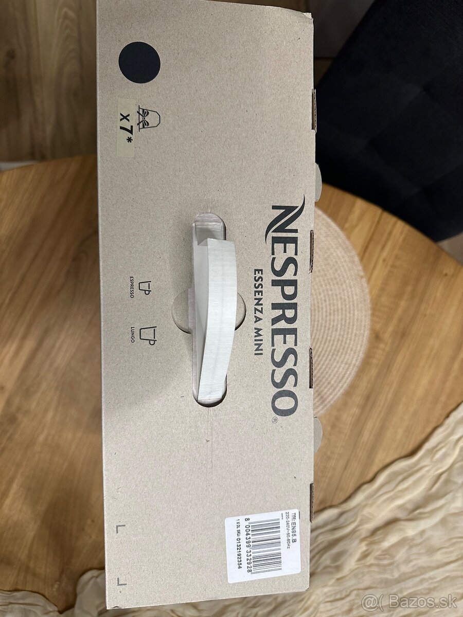 NOVÝ Kávovar Nespresso ESSENZA mini - 2