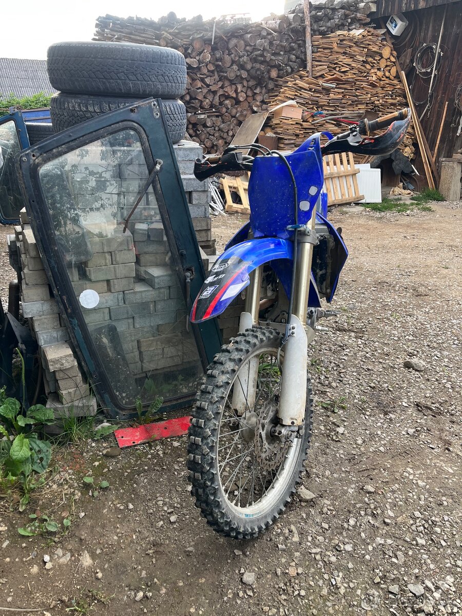 Predám Yamaha yzf 250 - 2