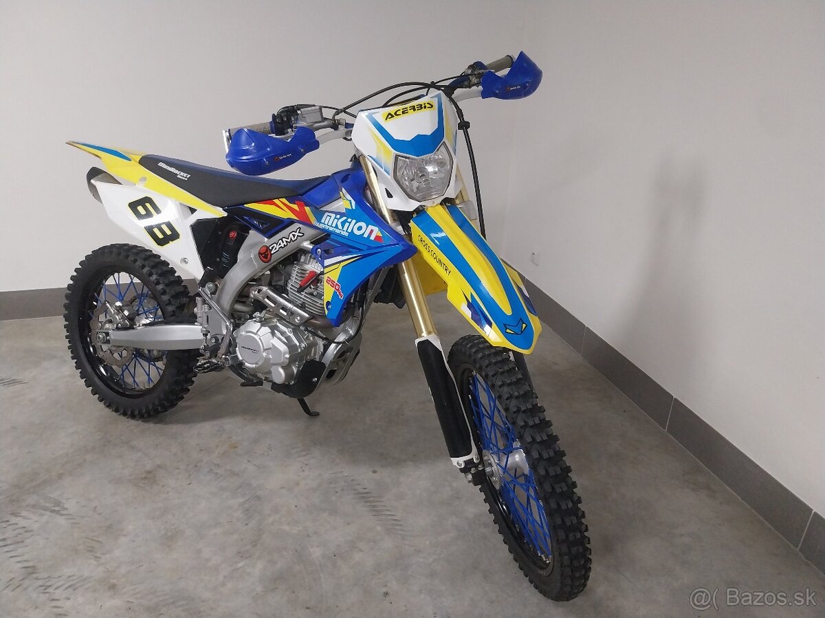 Crossovy Mikilon MZK 250R