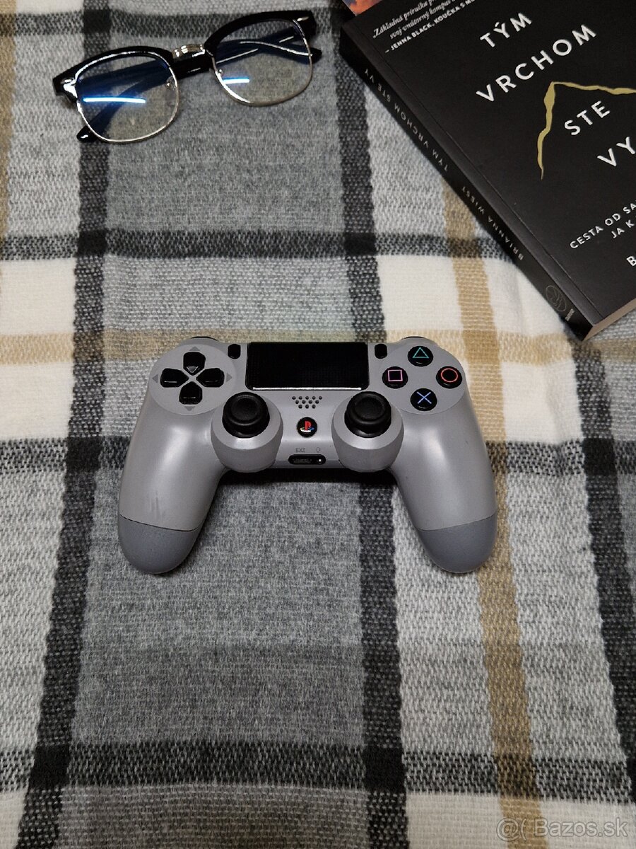 PS4 ovládač Dualshock 4 Anniversary Edition - 2