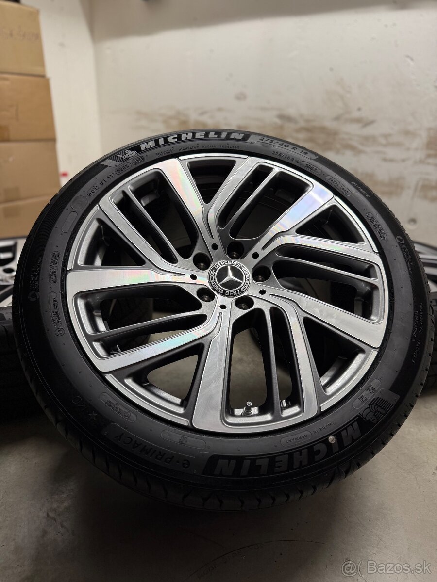 Letná sada Mercedes Benz E-Class S214 W214 - 5x112 R19 - 2