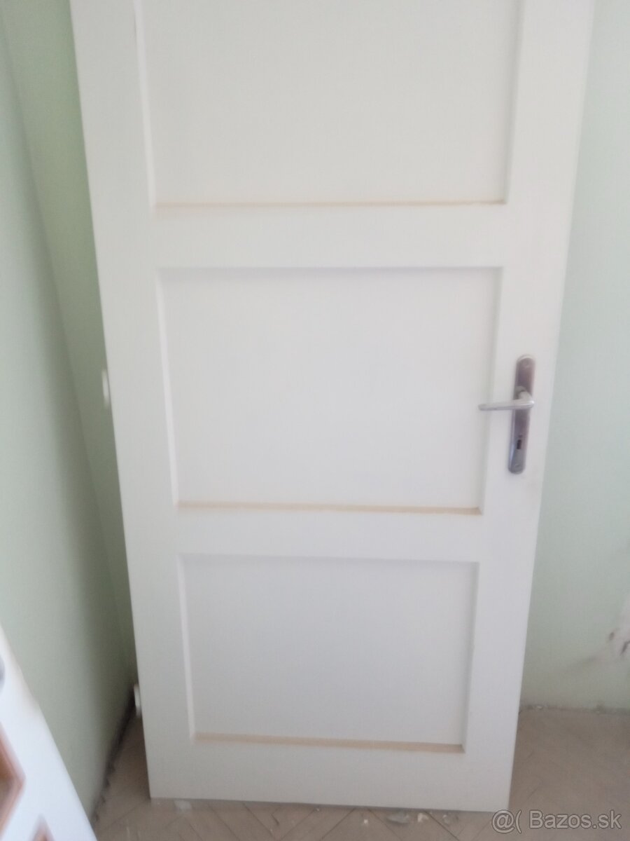 Predám drevené dvere vchodové a izbové - 2