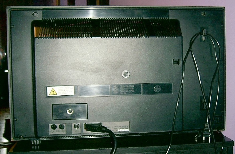 Televizor Tesla 4428A, Color 428 - 2