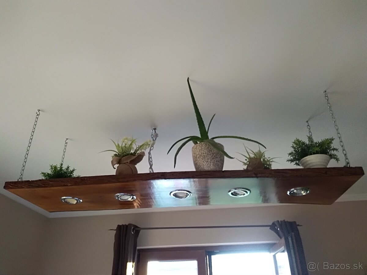 Predám lampu z orechovej fošne - 2