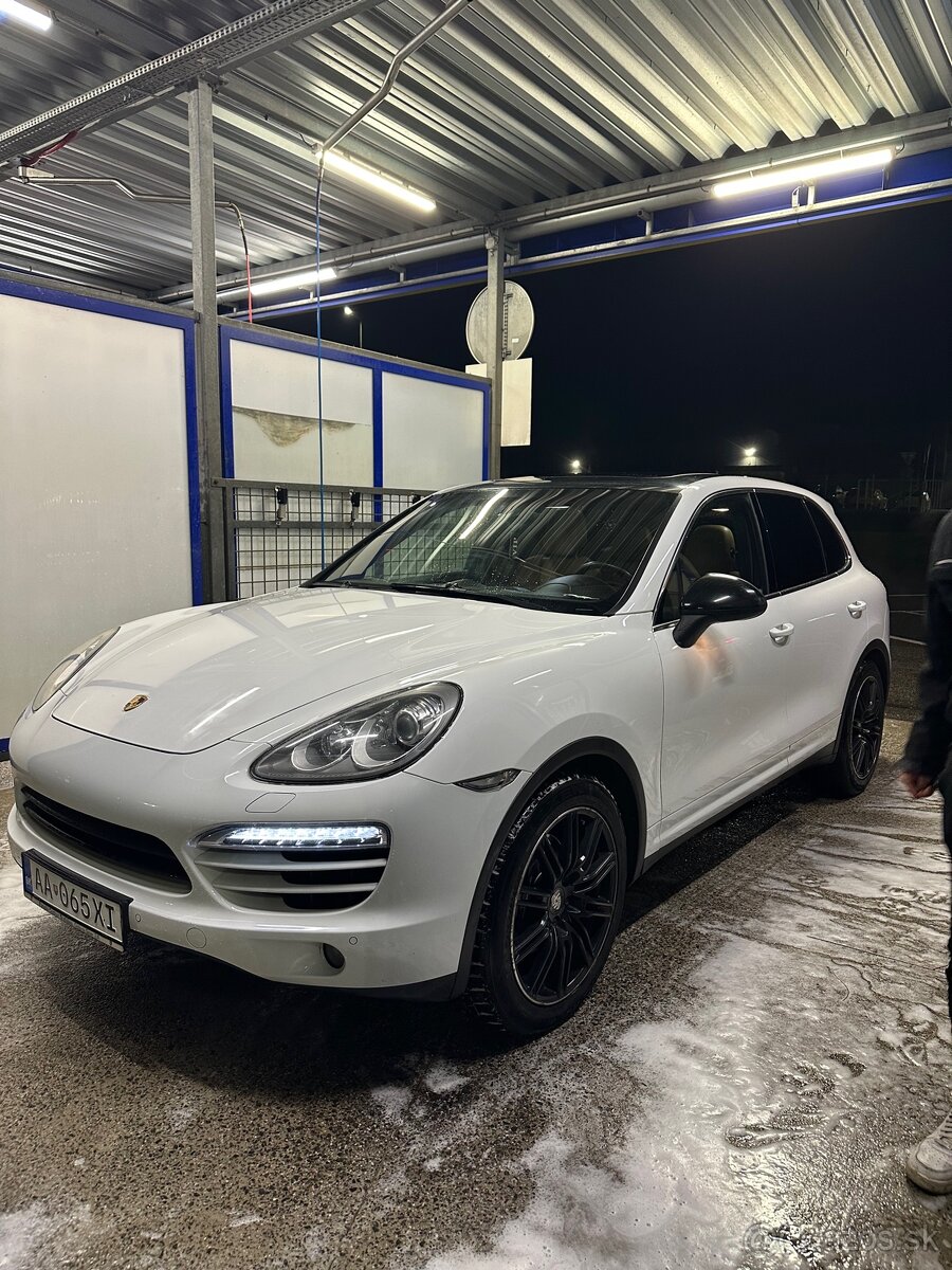 Porsche Cayenne (2013) - 2