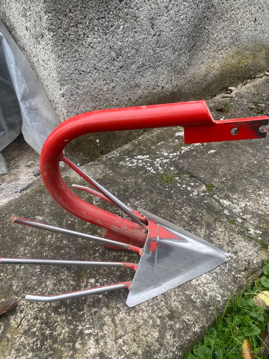 Predam vyoravaci pluh VZ1 V 40x12mm - 2