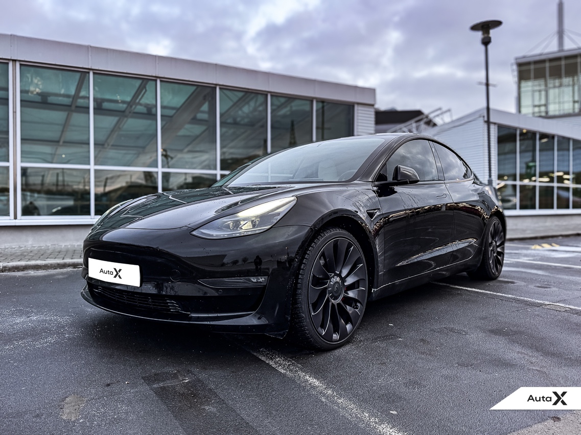 Tesla Model 3 Performance Refresh 377 kW | DPH, ZÁRUKA - 2
