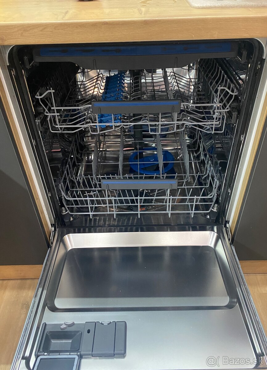 Umývačka riadu ELECTROLUX EEM48320L - 2